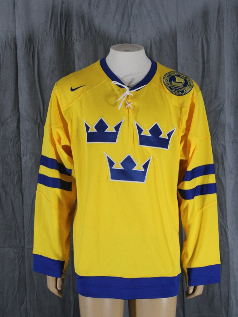 Team Sweden Hockey Jersey - Home Yellow Jersey by Nike - Men's Small
